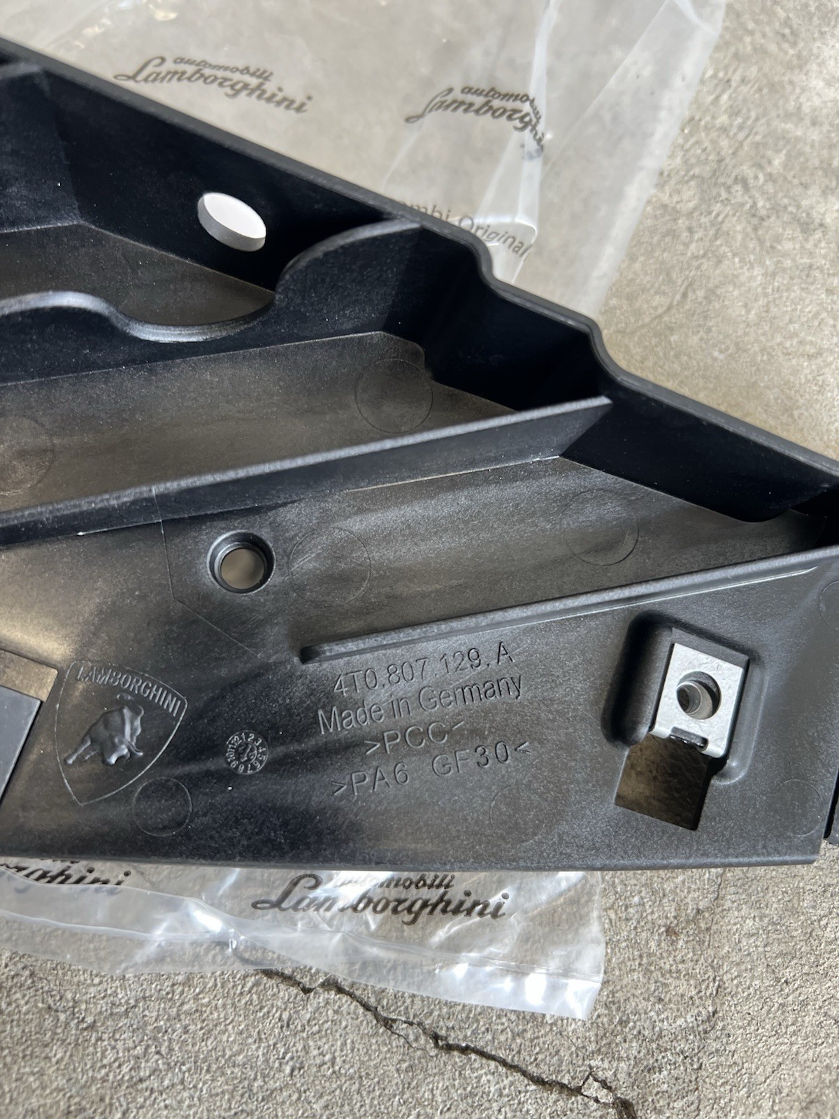 LAMBORGHINI HURACAN LP610 FRONT DRIVER LEFT BRACKET OEM 4T0807129A