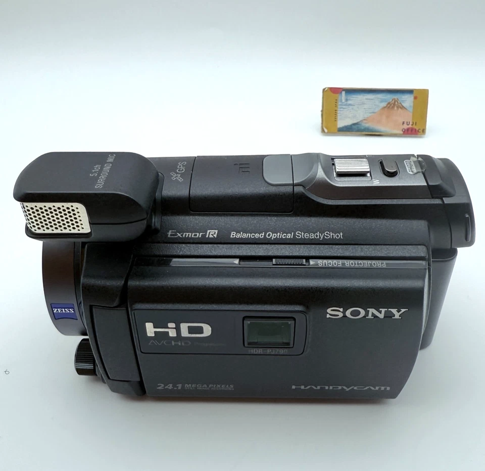 Sony Handycam HDR-PJ790V Full HD Camcorder Projector + NightShot Japan - Image 3 of 4
