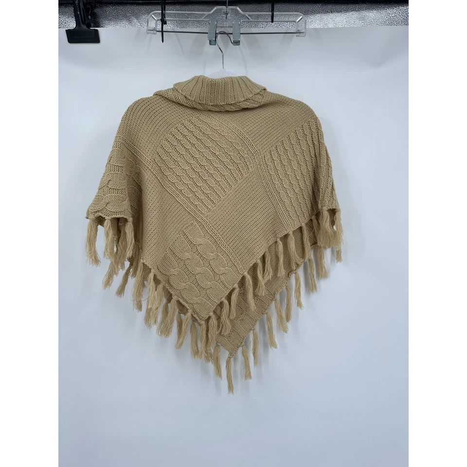 Womens Cottagecore Cozy Knit Poncho Fringe Sz M Cable Knit Boho Layered Neutral - Image 2 of 4