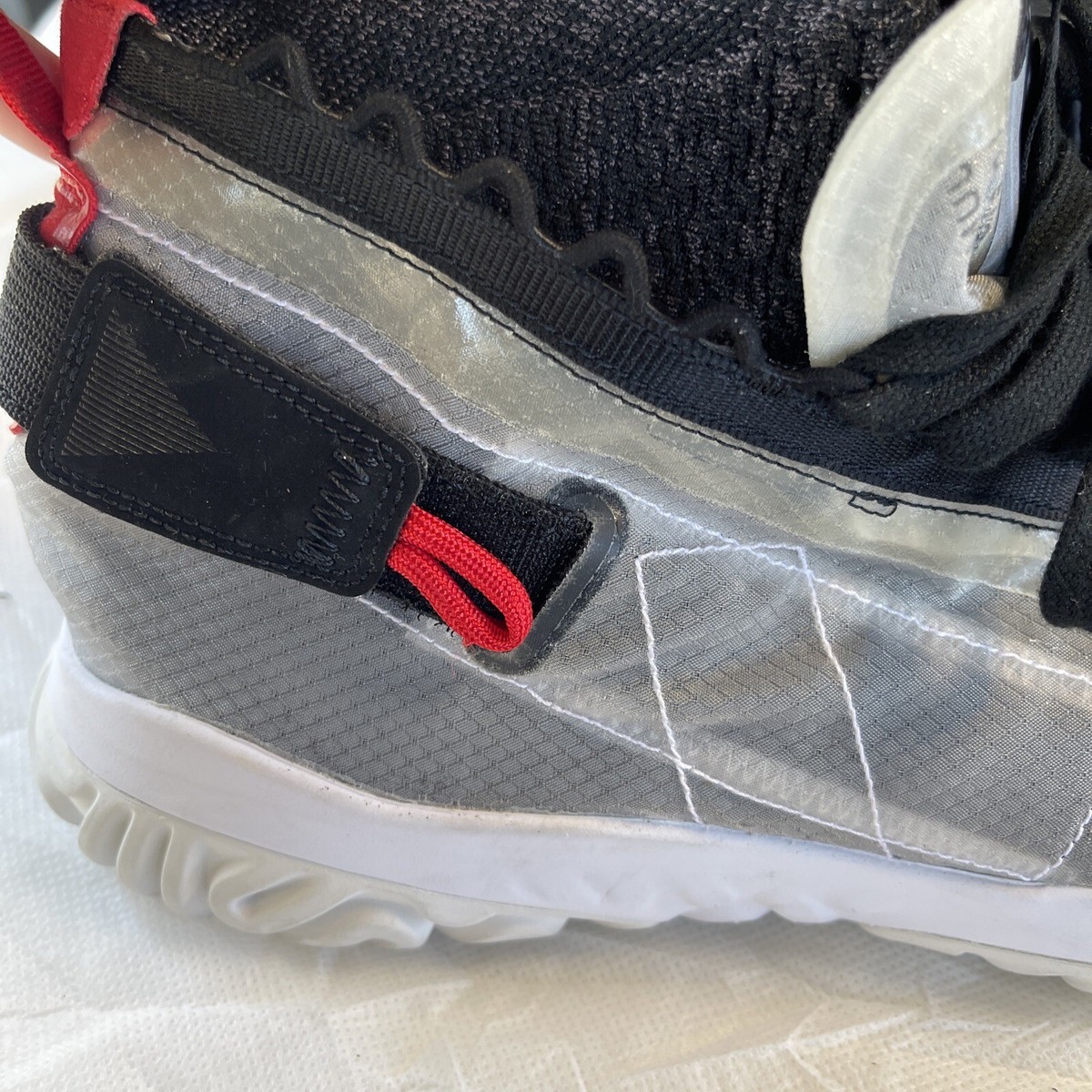Nike Air Jordan Protro-React Gray Silver Black BV1654 002 Sz 11. 5 Nike Air Jordan Proto-React Men main image 4