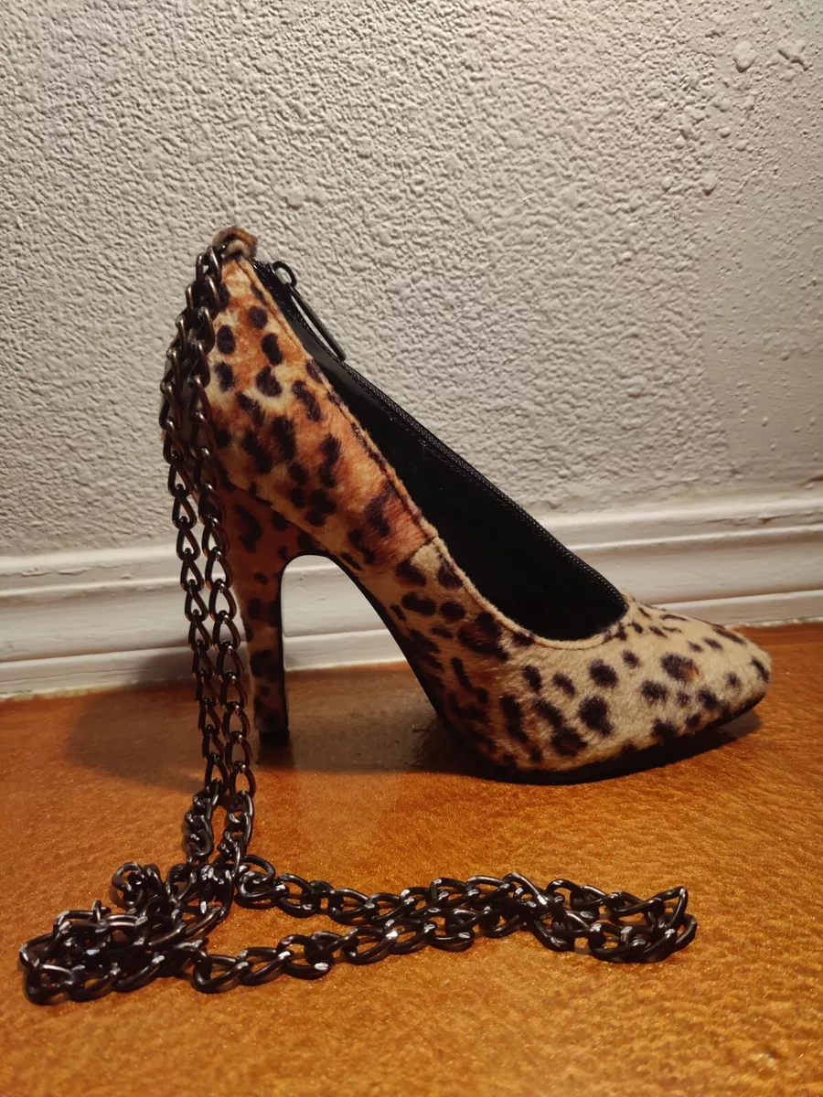 Braciano Cheetah Print High Heel Purse Pre owned