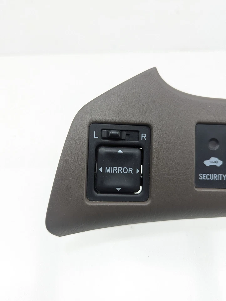 99- 03 LEXUS RX300 MIRROR CONTROL SWITCH AND SEAT MEMORY SWITCH - Image 2 of 4