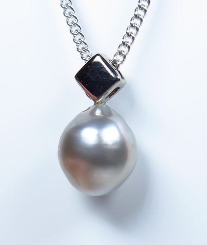 10mm Tahitian Pearl 18k White Gold Pendant - Picture 2 of 7