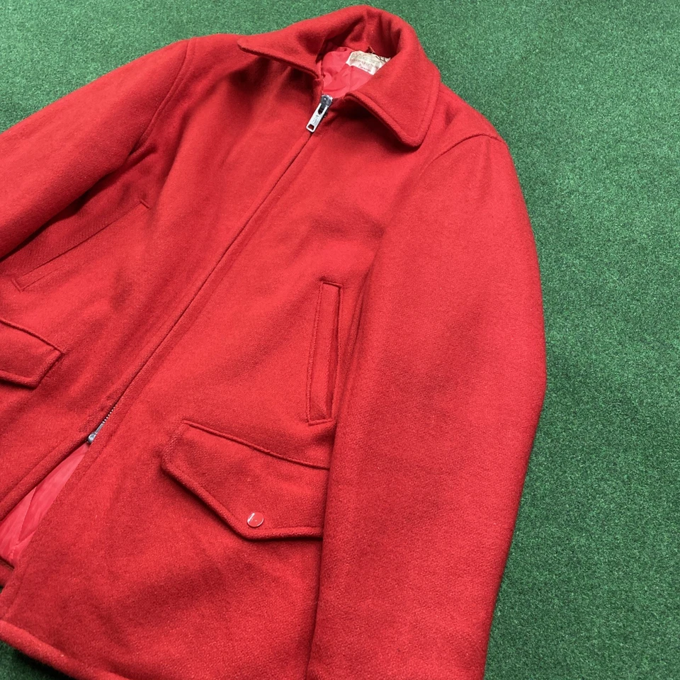 Jaqueta Penneys de Lã Vintage 50S Masculina L Vermelha 60S Casaco Forrado em Colcha com Zíper - Imagem 2 de 4