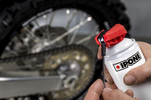 IPONE Grasso per Catene Moto su Strada X trem Bottiglia Spray con Diffusore - Foto 9 di 24