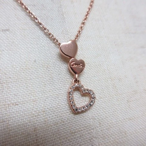 Y0717 Collana Coach Triplo Cuore Oro Rosa Strass Logo Usata