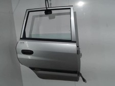 Porte arrière et accessoires Mitsubishi SPACE STAR