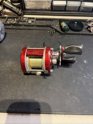 Daiwa Millionaire 250 Classic Baitcasting Reel - Very Clean Used Reel