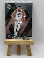 2024-25 Mosaic Giannis Antetokounmpo Chrome Card #13 Milwaukee Bucks