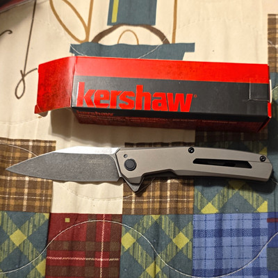 Kershaw Flyby 1404 D2 Manual Drop Point Pocketknife SS Handle Plain Liner