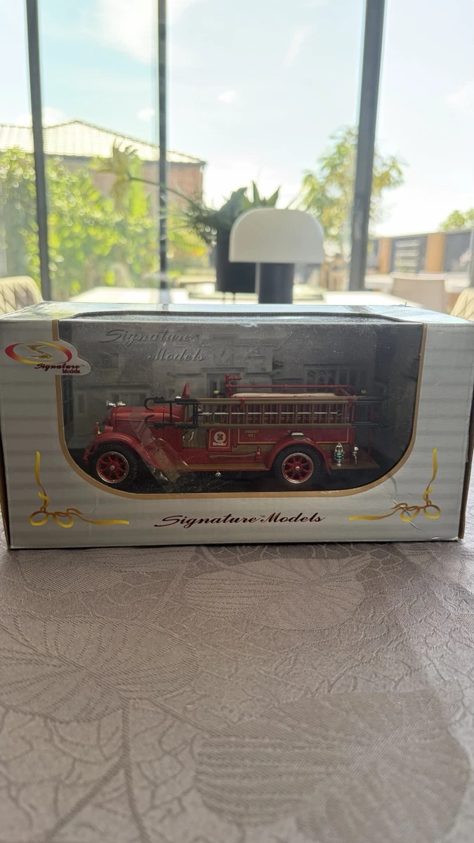 Signature Models REO Fire Engine 1928 Brooks Pompiers – 1/32 – Boîte