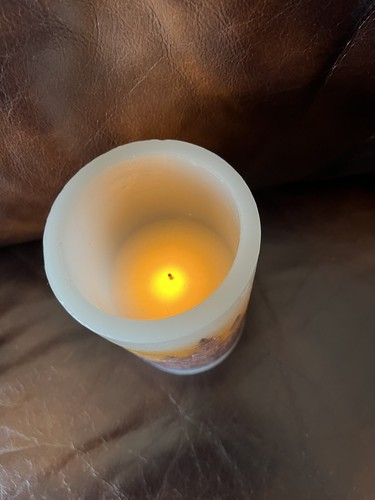 Fancy holiday battery operated candle with timer church sleigh - Picture 7 of 7