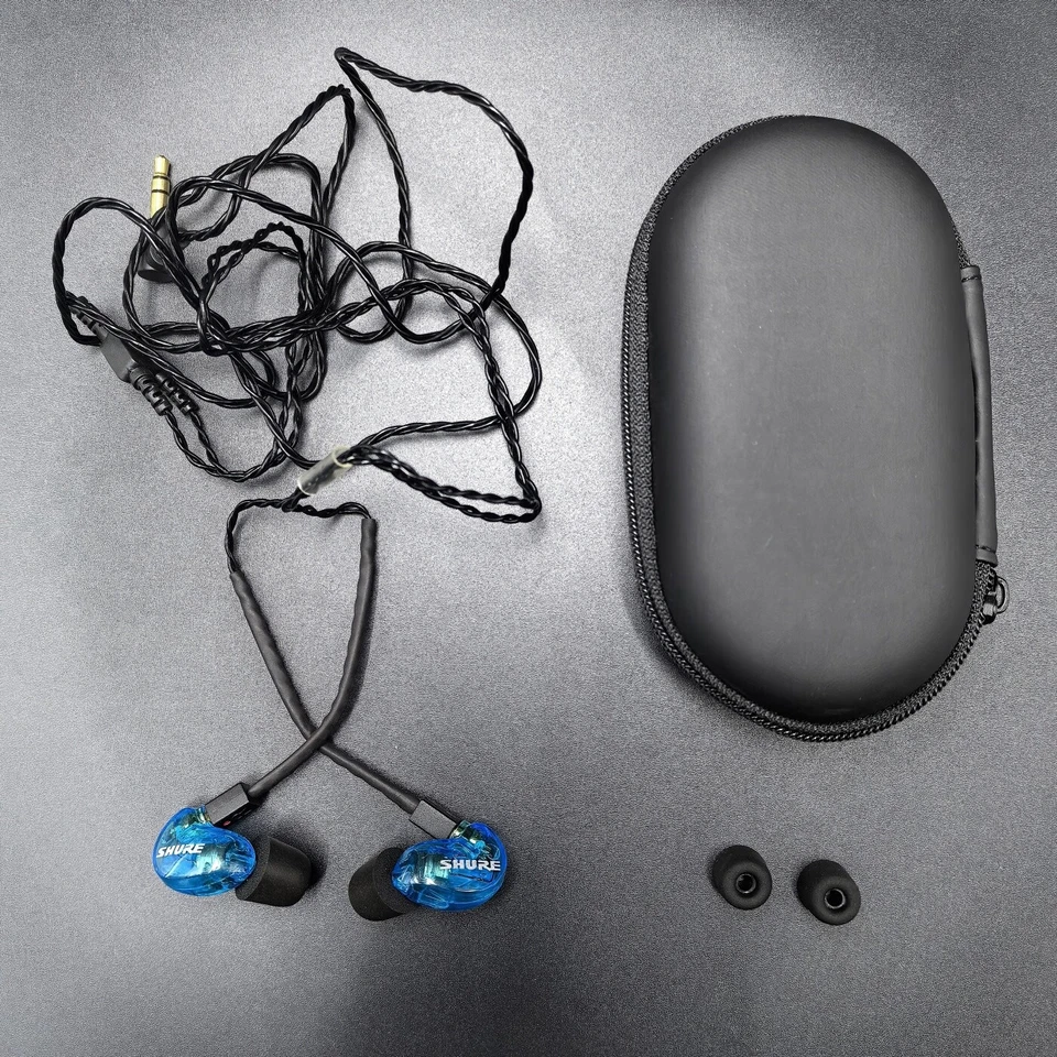 Auriculares internos con cable Shure SE215 Auriculares con aislamiento de sonido - Azul Foto 2 de 4