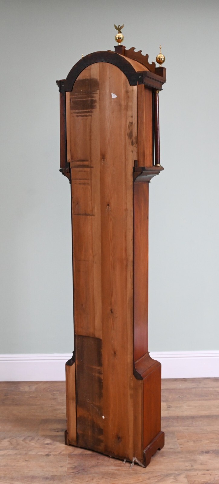 Picture 4 of 11