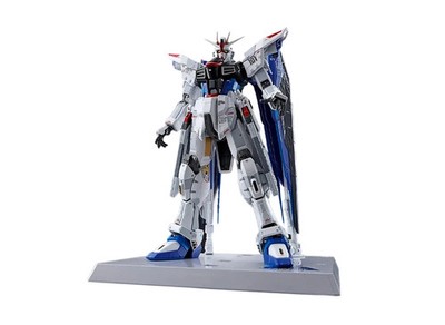 Bandai Chogokin ZGMF-X10A Freedom Gundam Ver.GCP Life-Sized Statue Ver