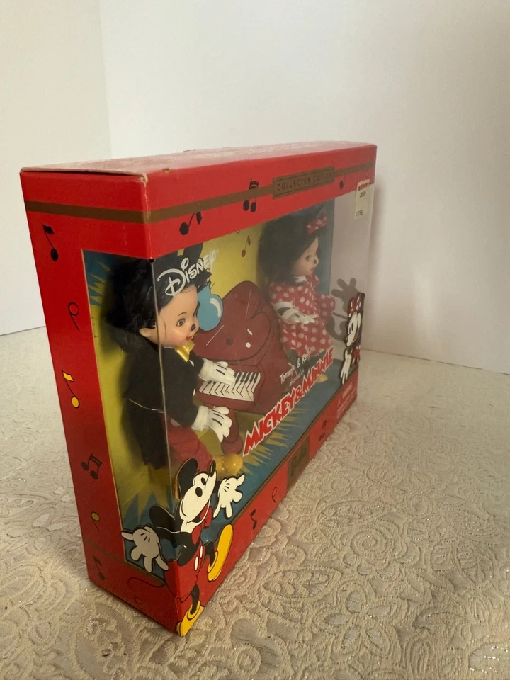 Barbie Disney Tommy & Kelly Vestidos como Mickey & Minnie Edición Coleccionista 2002 Foto 4 de 4