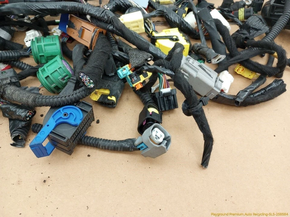 Coleta cableado vehículo Fiat 500 Abarth se adapta a 2012 2013 2014 2015 2016 2017 Foto 2 de 4