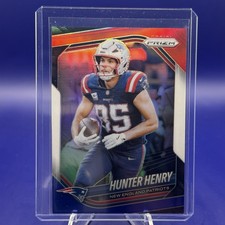 2025 Panini Prizm Hunter Henry #33 Red White Blue Prizm Color Match Patriots