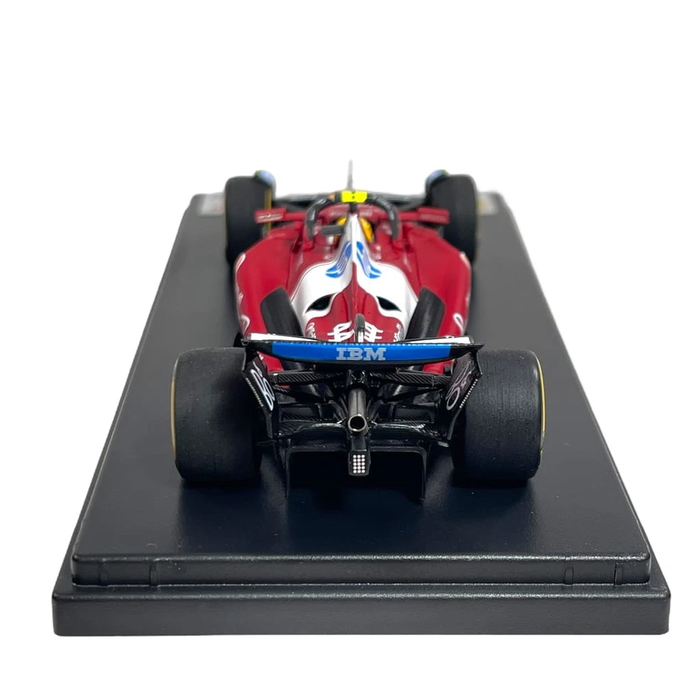 Modellino F1 Looksmart 1/43 Ferrari SF-25 Lewis Hamilton #44 China Sprint Rac... - Image 4 of 4
