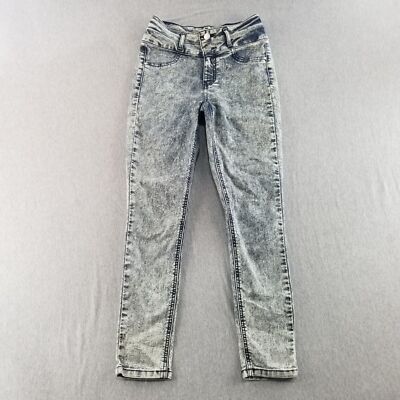 Refuge Jeans Women's Size 0  Stone Wash 2 Button Stretchy Nice Quality