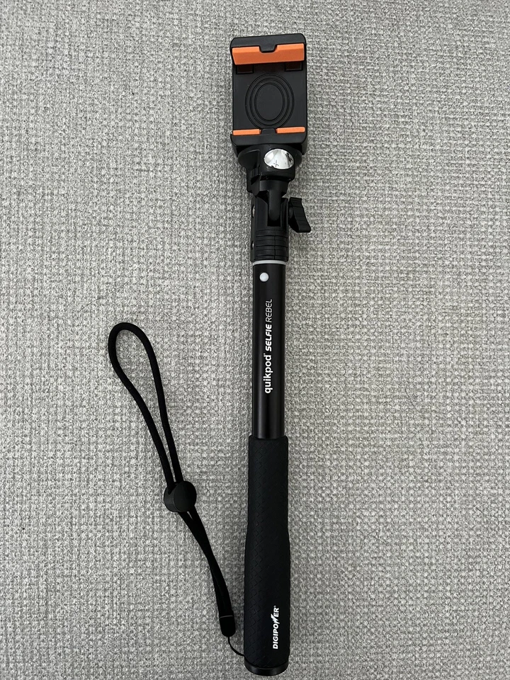 Digipower Quikpod Selfie Rebel 37” Montaje Universal Selfie Stick Impermeable Foto 4 de 4