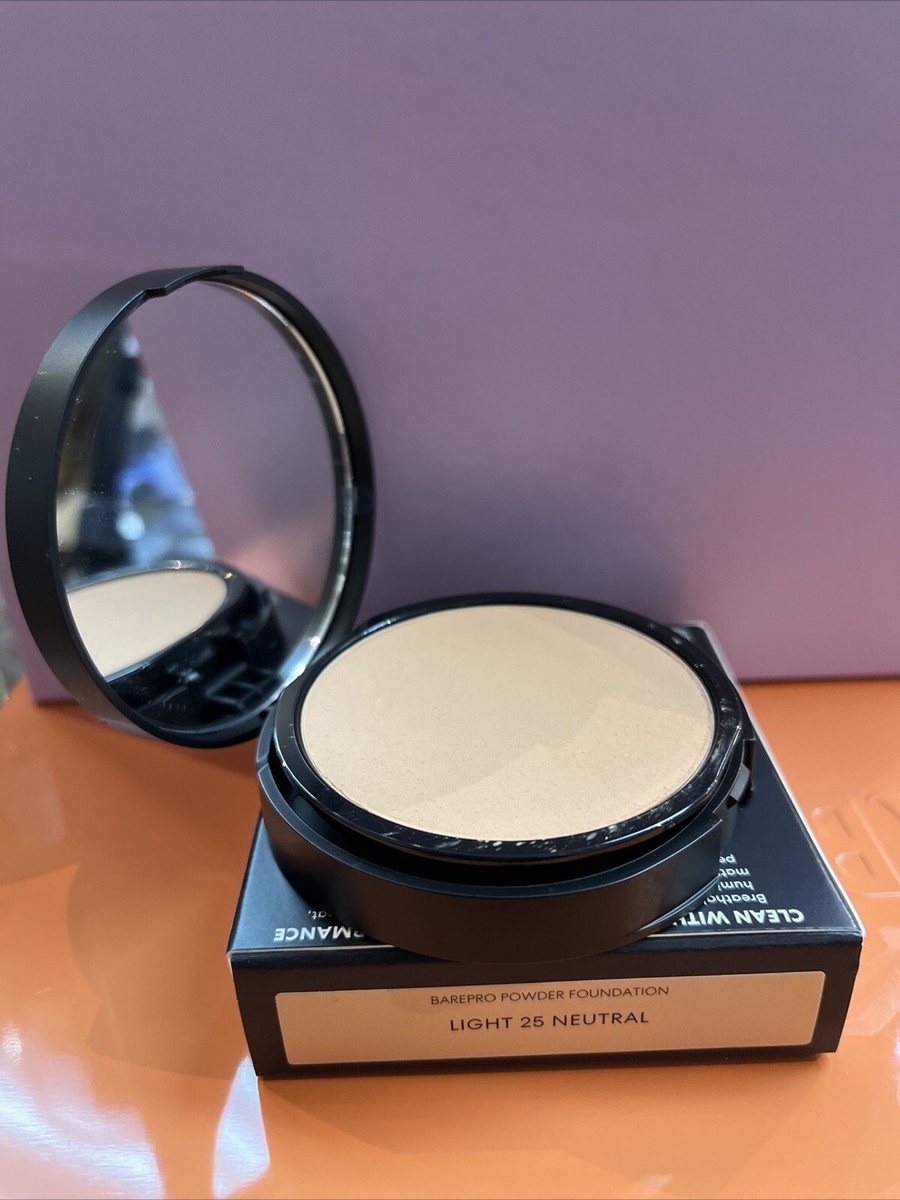 bareMinerals BAREPRO LIGHT 08　16HR パウダー bareMinerals BarePro Powder Foundation 16 Hr