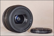 Sony E Mount 20mm f/2.8 SEL20F28 Wide Angle Lens w/ Hood  Caps - Near Mint