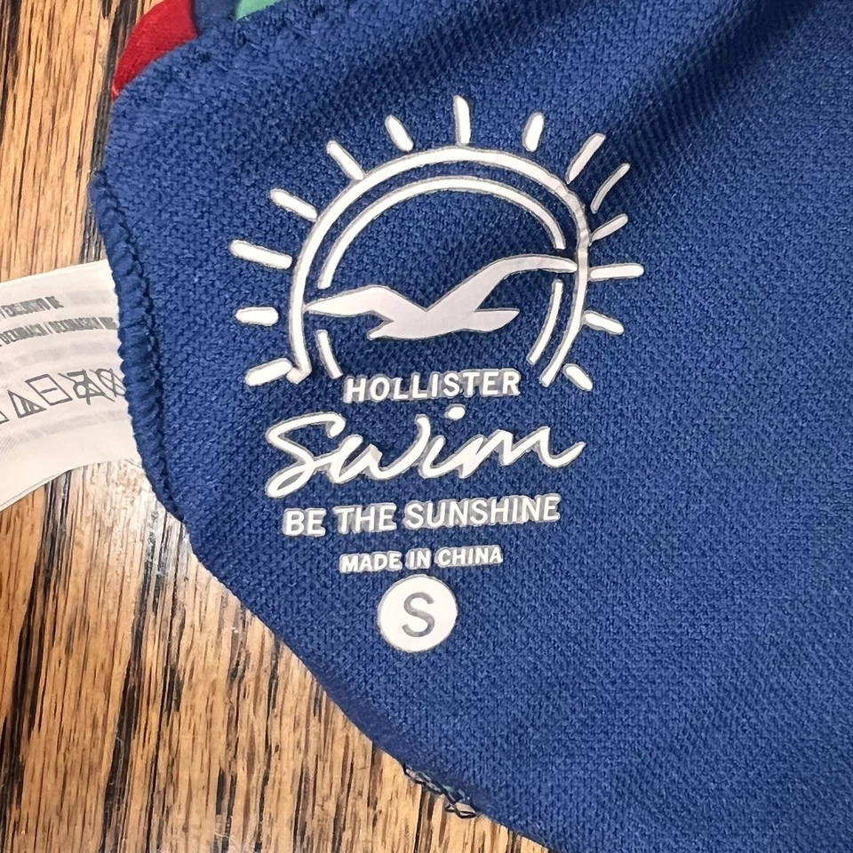 Hollister Bikini de Natación Tanga Top Traje de Baño Acolchado Floral Be Sunshine Mujeres Foto 3 de 4