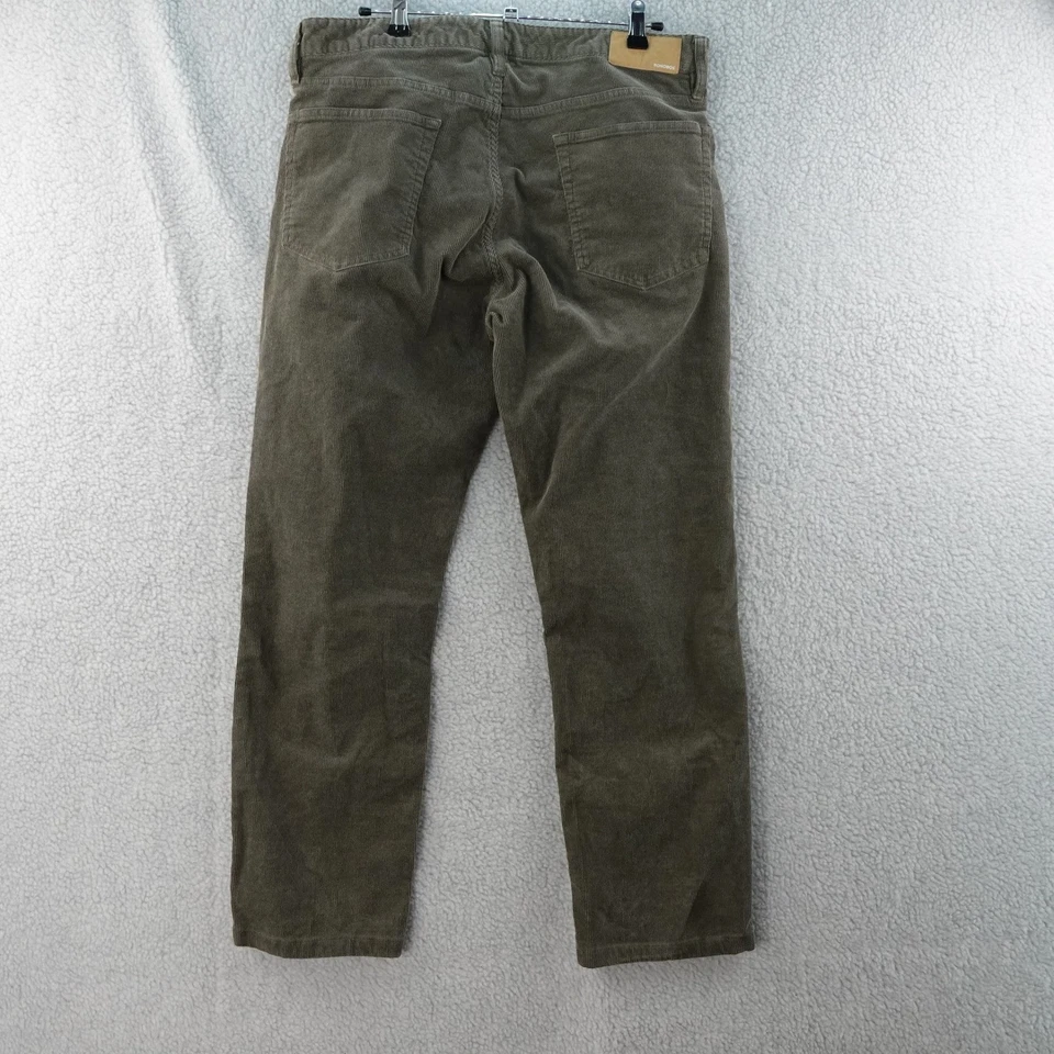Calça de veludo verde oliva masculina Bonobos 34x34 perna reta frente plana elástica - Imagem 2 de 4
