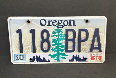 2010 Oregon License Plate   118 BPA   w/Pine Tree  & Purple Mountains