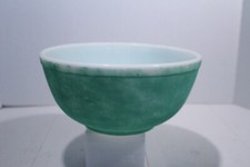 Vintage Pyrex Primary Color Green Nesting Mixing Bowl #403 A-53 USA