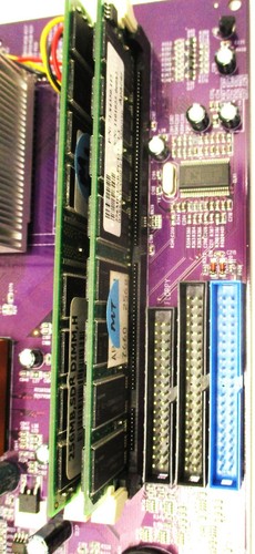Vintage 2003 ECS K7SEM ATX płyta główna z procesorem AMD i pamięcią RAM, przetestowana - Zdjęcie 5 z 8