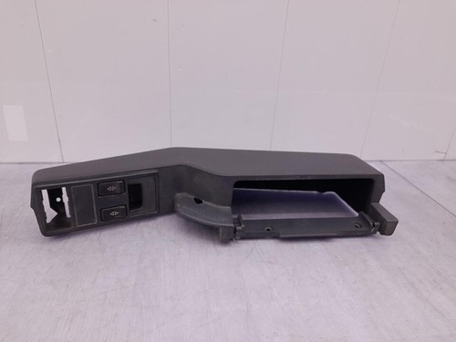 EMBLÈME AVANT MERCEDES W202 W207 W245 Logo Étoile Base Calandre A1698880660 EUR 24,95 - FR