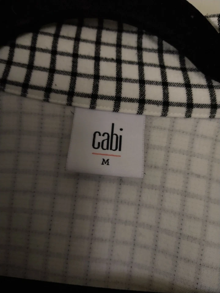 Jaqueta CABI tamanho M - Imagem 2 de 4