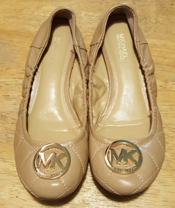 michael kors beige flats