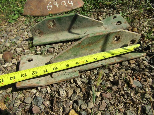 JOHN DEERE SICKLE MOWER MOUNTING BRACKETS - Picture 4 of 5