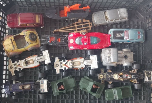 ORIGINAL VINTAGE DIECAST CORGI TOYS JOB LOT CARS BATMAN BOAT & TRAILER etc