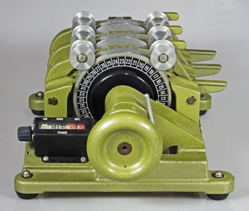 Ediquip 3-Gang Synchronizer for 16mm Film with Timer - Excellent