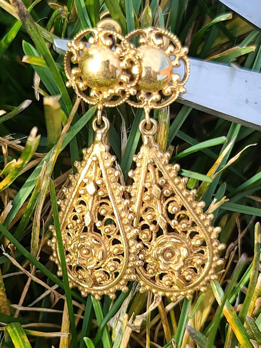 VTG 14k Solid Yellow Gold Stud Dangle Screwback E… - image 11