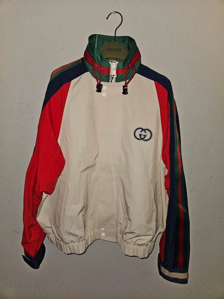 Chaqueta deportiva Gucci para hombre (GRANDE) Foto 3 de 4