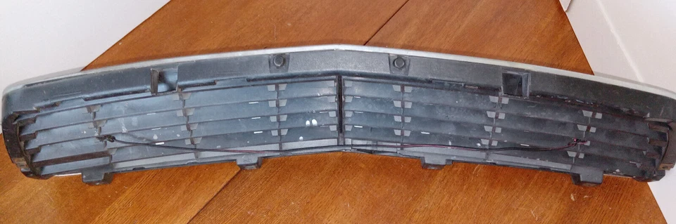 REJILLA MERCEDES BENZ W210 W211 320E 420E E430 GRANERO ENCONTRAR L👀k!!! Foto 4 de 4