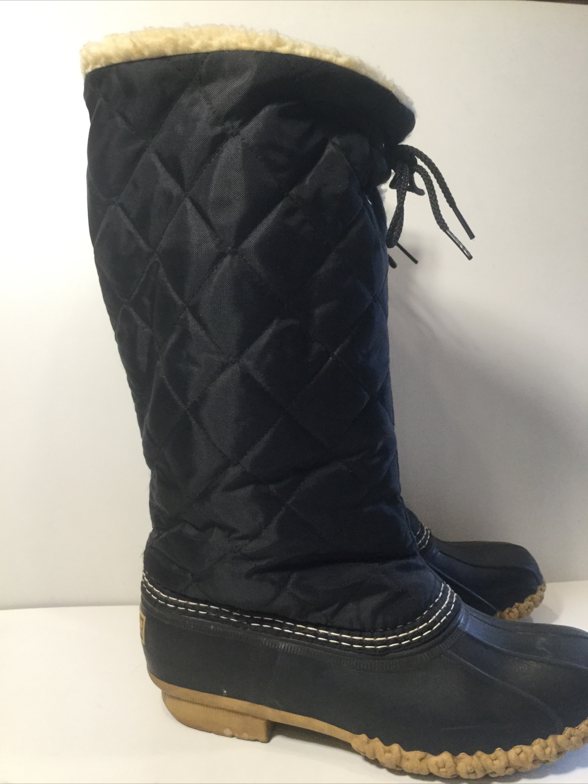 LL BEAN WOMAN'S 7 NAVY QUILTED SHERLING 