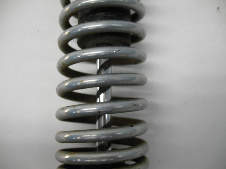 Amortiguador trasero derecho Kawasaki KZ 650 D 1978 Foto 4 de 4