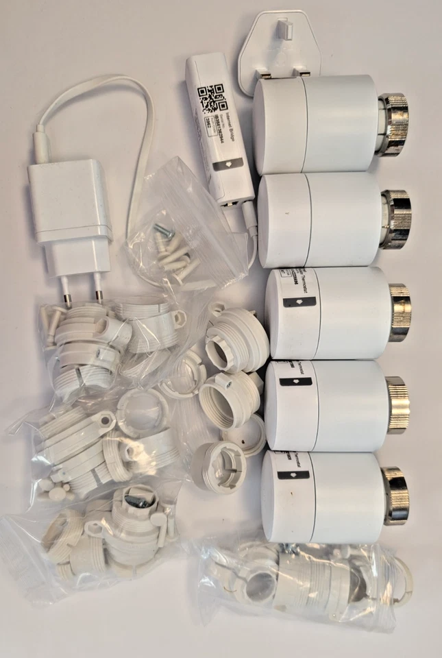 tado Smart Funk-Heizkörperthermostat - Weiß, 5-er Pack Starter Kit mit Bridge