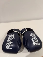 Fairtex Muay Thai Boxing Gloves Blue 14oz And Wraps