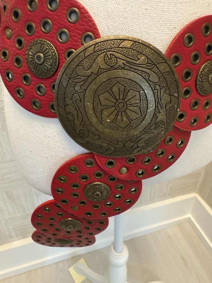 ❤️ Cinturón Concho Rojo Y2K Años 90 De Colección Talla Única Cadera o Cintura Foto 3 de 4