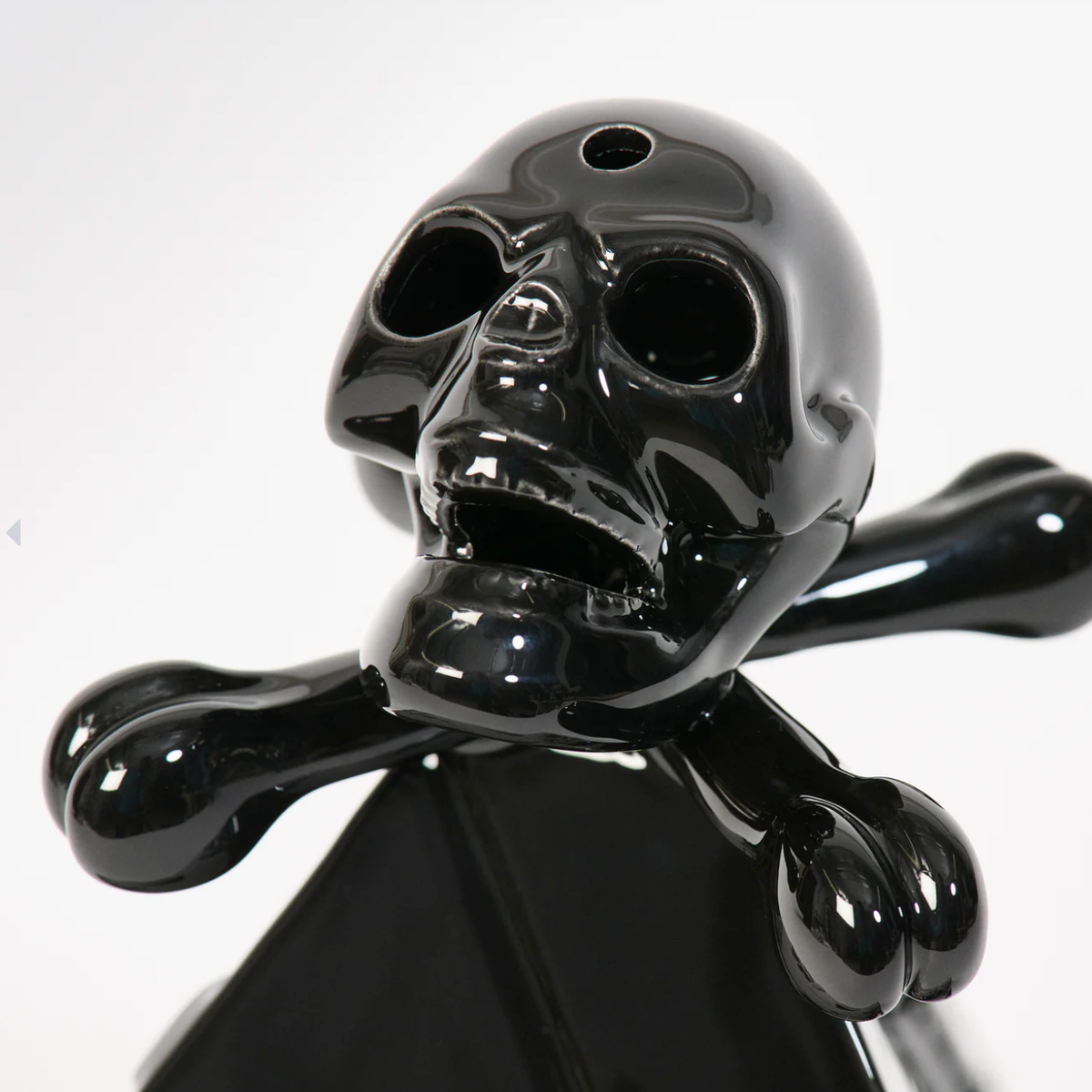 PALACE AUTUMN 2025 NEIGHBORHOOD INCENSE CHAMBER BLACK CERAMIC