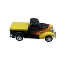 Liberty Classics 1937 Chevy Pickup Truck Diecast Classic Street Rod Yellow Toy