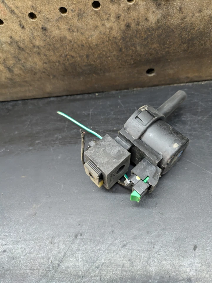 Solenoide de bloqueo de cambio Chevy GMC OEM 5176231 26060737 1995 K2500 6,5 diésel #3861 Foto 3 de 3