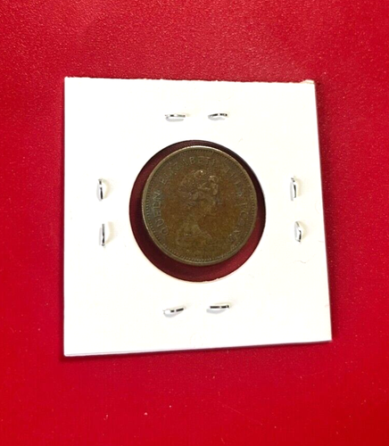 1977 Hong Kong 50 CENTS COIN - NICE WORLD COIN!!! - Picture 2 of 2